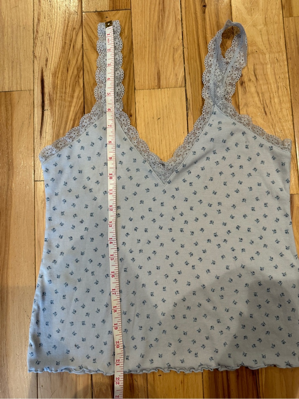 H&M Tank Top - Picture 5 of 6